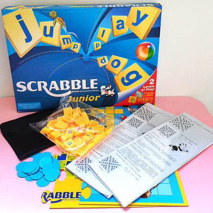 Scrabble Junior – Wortspiel für Kinder ab 6 Jahren, für 2–4 Spieler, Brettspiel zur Sprachförderung